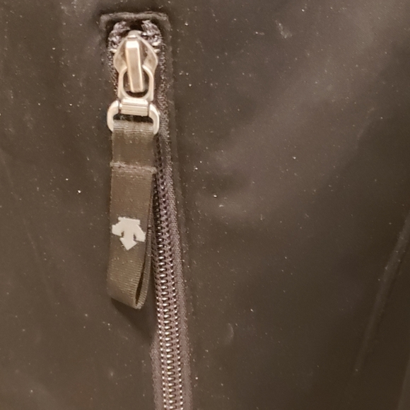 Descente Softshell Ski Jacket Mens XS Black Full Zip Skiing protected pocket - Picture 5 of 7